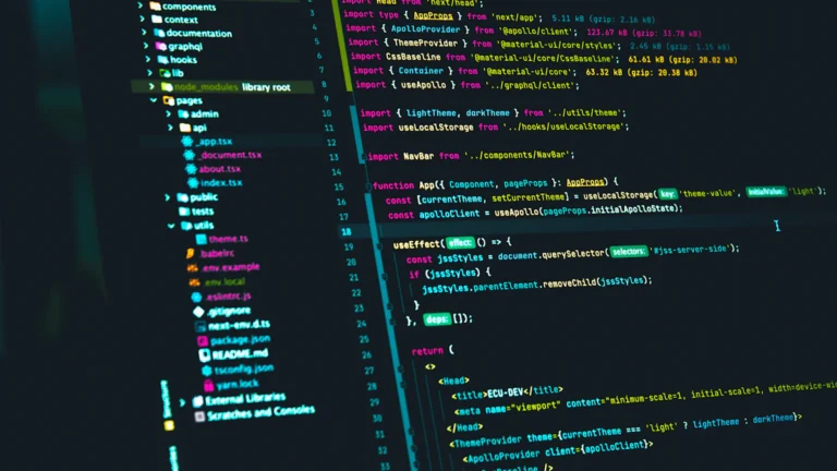 Cross-platform mobile development workspace illustrating Flutter versus React Native for UAE apps